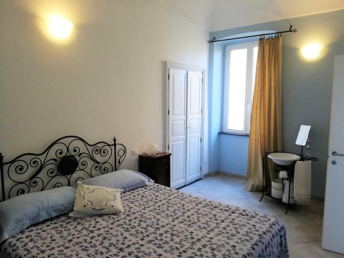 Appartamento i fiori di santo stefano Santo Stefano al Mare Esterno foto